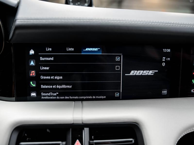 Voitures occasions PORSCHE Taycan Turbo Champagne-au-Mont-d'Or