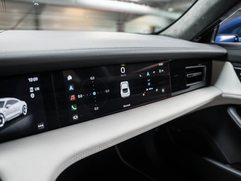 Voitures occasions PORSCHE Taycan Turbo Champagne-au-Mont-d'Or