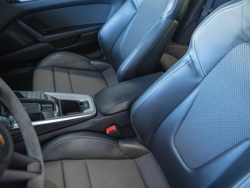 Voitures occasions PORSCHE 911 Coupe Carrera 4S Champagne-au-Mont-d'Or