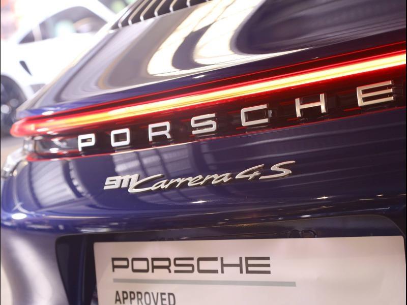 Voitures occasions PORSCHE 911 Coupe Carrera 4S Champagne-au-Mont-d'Or