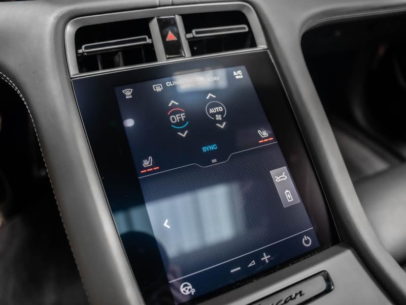 Voitures occasions PORSCHE Taycan 4S Champagne-au-Mont-d'Or