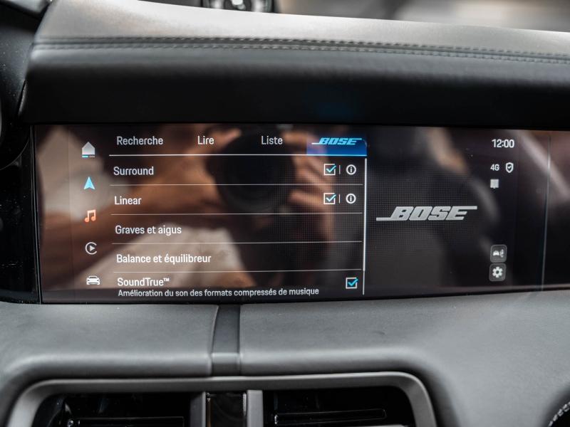 Voitures occasions PORSCHE Taycan 4S Champagne-au-Mont-d'Or