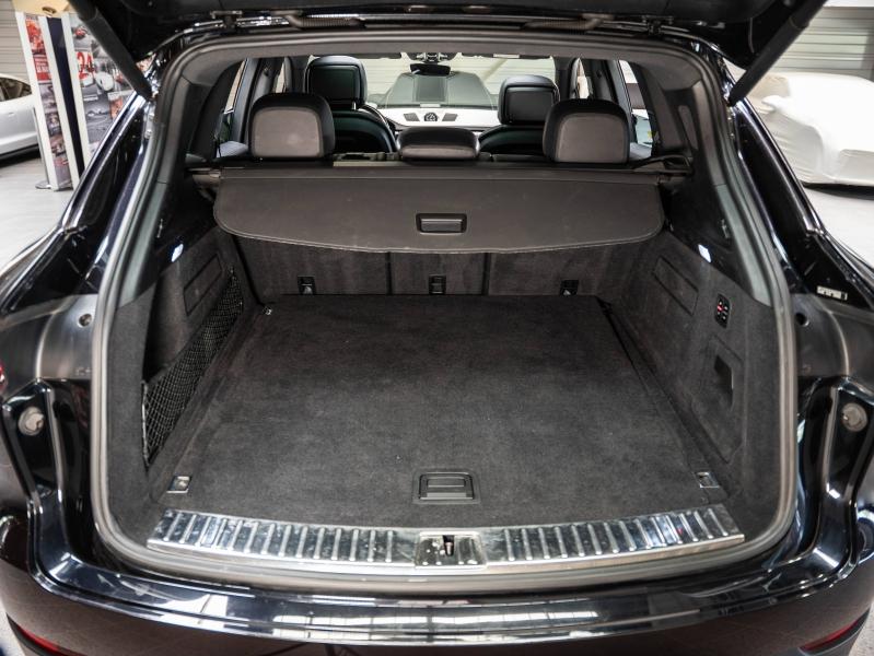 Voitures occasions PORSCHE CAYENNE E-Hybrid Champagne-au-Mont-d'Or