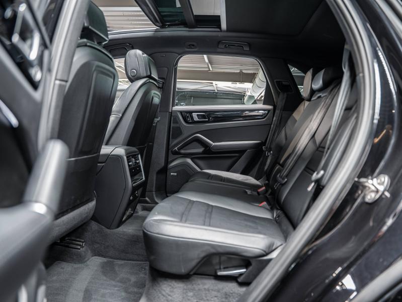 Voitures occasions PORSCHE CAYENNE E-Hybrid Champagne-au-Mont-d'Or