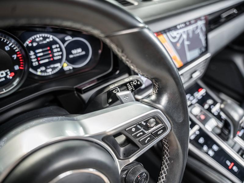 Voitures occasions PORSCHE CAYENNE E-Hybrid Champagne-au-Mont-d'Or