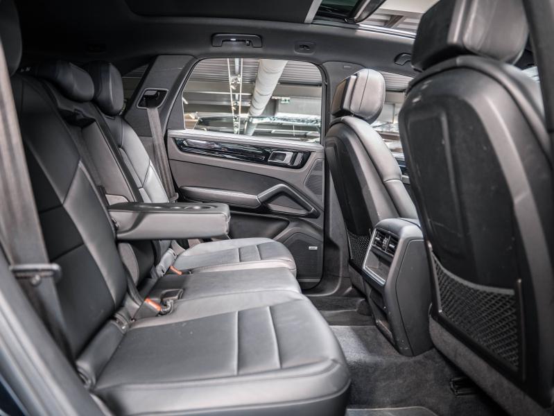 Voitures occasions PORSCHE CAYENNE E-Hybrid Champagne-au-Mont-d'Or