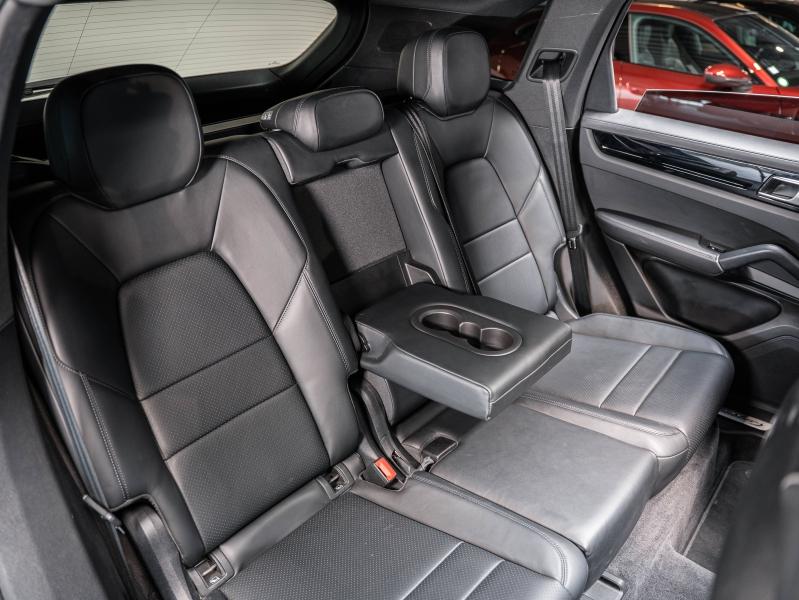 Voitures occasions PORSCHE CAYENNE E-Hybrid Champagne-au-Mont-d'Or