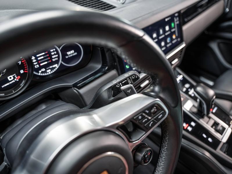 Voitures occasions PORSCHE CAYENNE E-Hybrid Champagne-au-Mont-d'Or