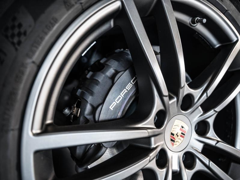 Voitures occasions PORSCHE CAYENNE E-Hybrid Champagne-au-Mont-d'Or