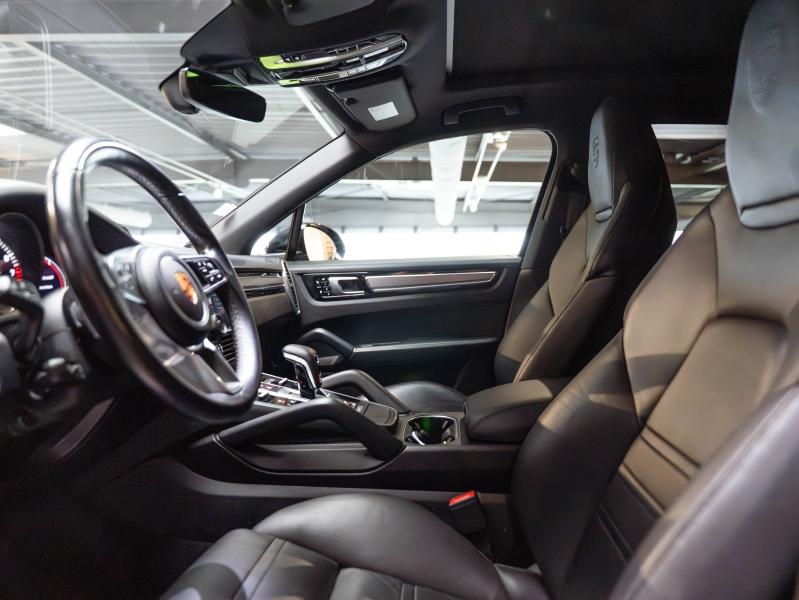 Voitures occasions PORSCHE CAYENNE E-Hybrid Champagne-au-Mont-d'Or