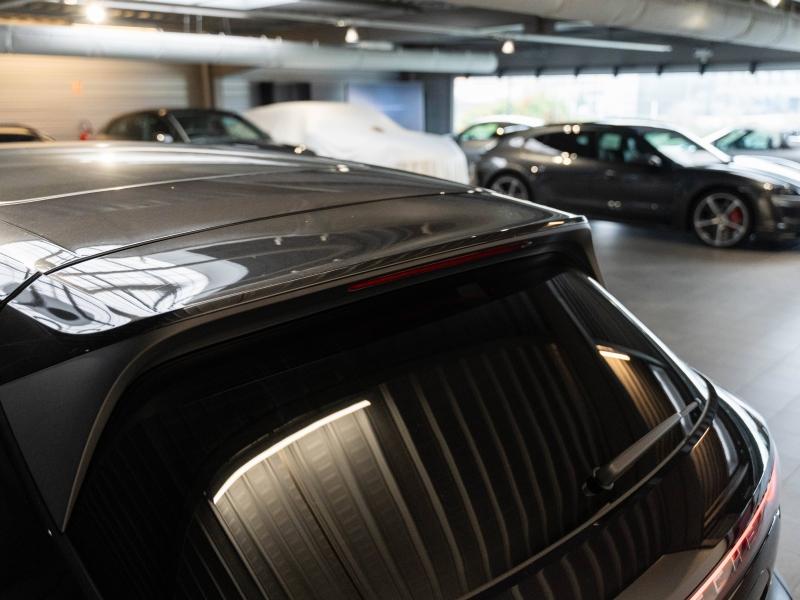 Voitures occasions PORSCHE CAYENNE E-Hybrid Champagne-au-Mont-d'Or