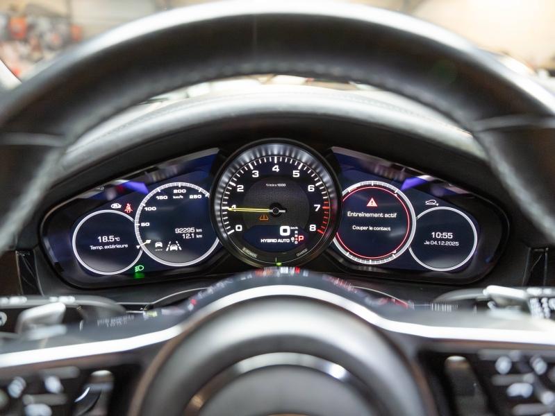 Voitures occasions PORSCHE CAYENNE E-Hybrid Champagne-au-Mont-d'Or