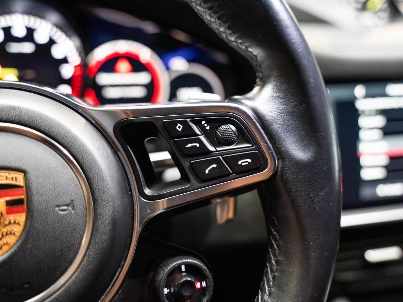 Voitures occasions PORSCHE CAYENNE E-Hybrid Champagne-au-Mont-d'Or