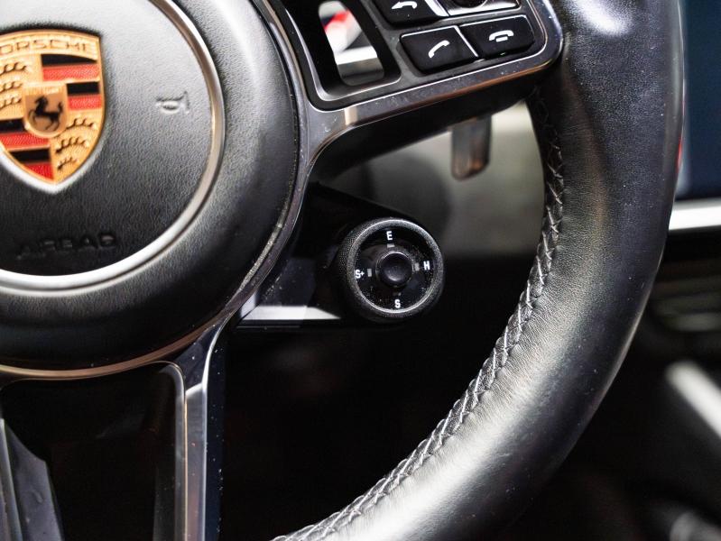 Voitures occasions PORSCHE CAYENNE E-Hybrid Champagne-au-Mont-d'Or