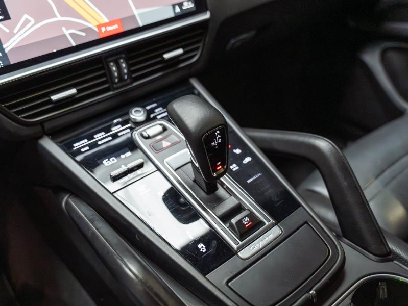 Voitures occasions PORSCHE CAYENNE E-Hybrid Champagne-au-Mont-d'Or