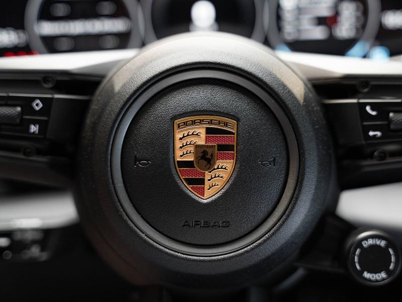 Voitures occasions PORSCHE Taycan Sport Turismo Base Champagne-au-Mont-d'Or