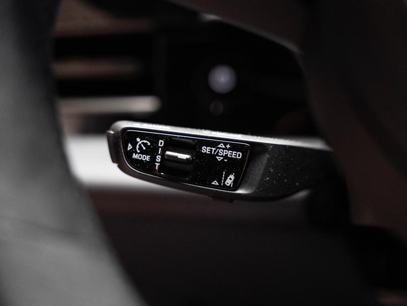 Voitures occasions PORSCHE Taycan Sport Turismo Base Champagne-au-Mont-d'Or