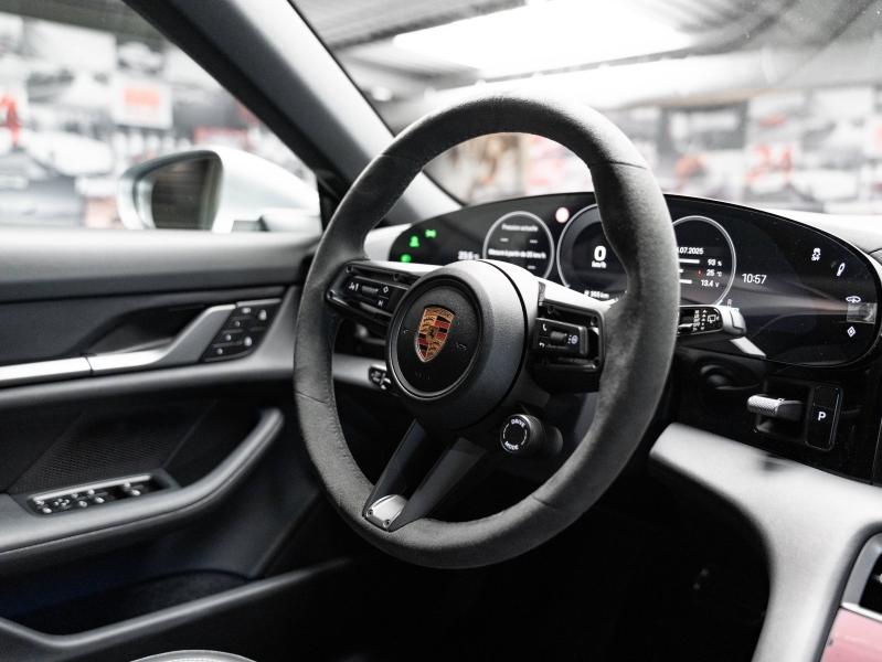 Voitures occasions PORSCHE Taycan Sport Turismo Base Champagne-au-Mont-d'Or