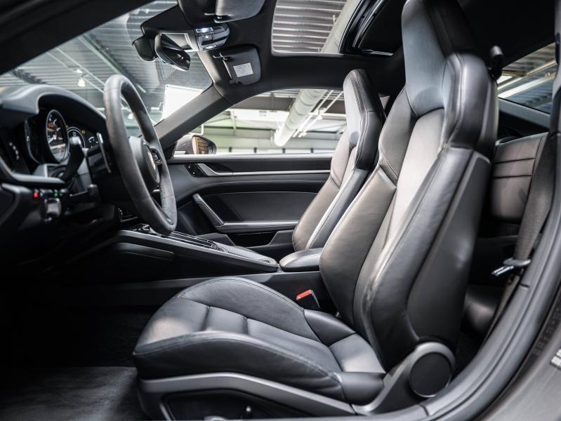 Voitures occasions PORSCHE 911 Coupe Carrera 4S Champagne-au-Mont-d'Or