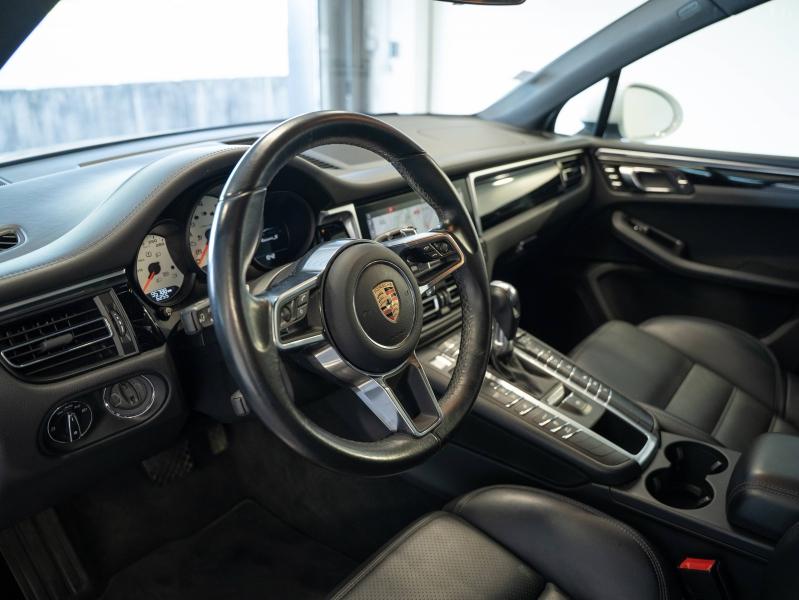Voitures occasions PORSCHE MACAN S Champagne-au-Mont-d'Or