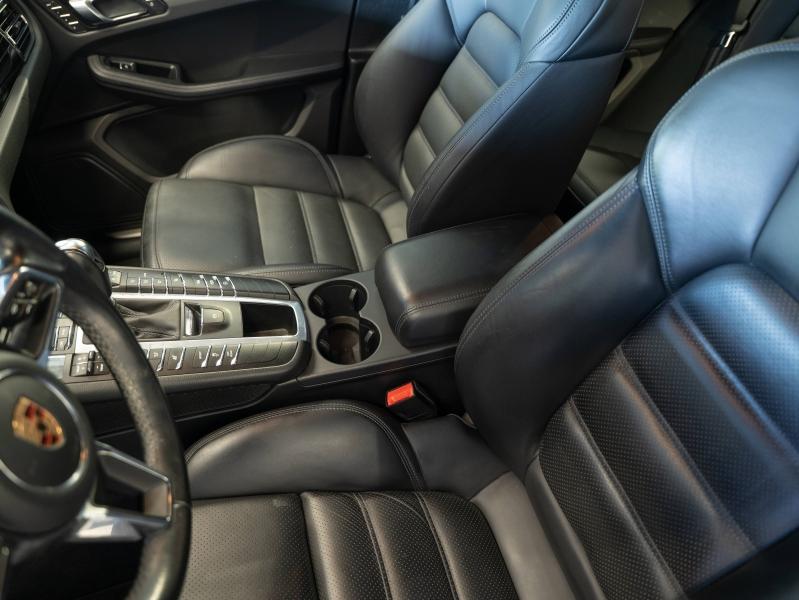 Voitures occasions PORSCHE MACAN S Champagne-au-Mont-d'Or