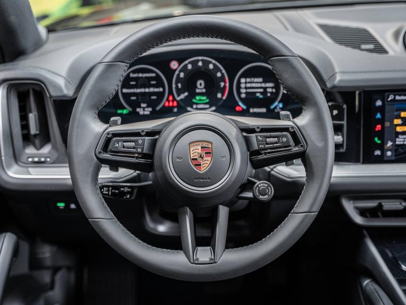 Voitures occasions PORSCHE Cayenne Coupe E-Hybrid Champagne-au-Mont-d'Or