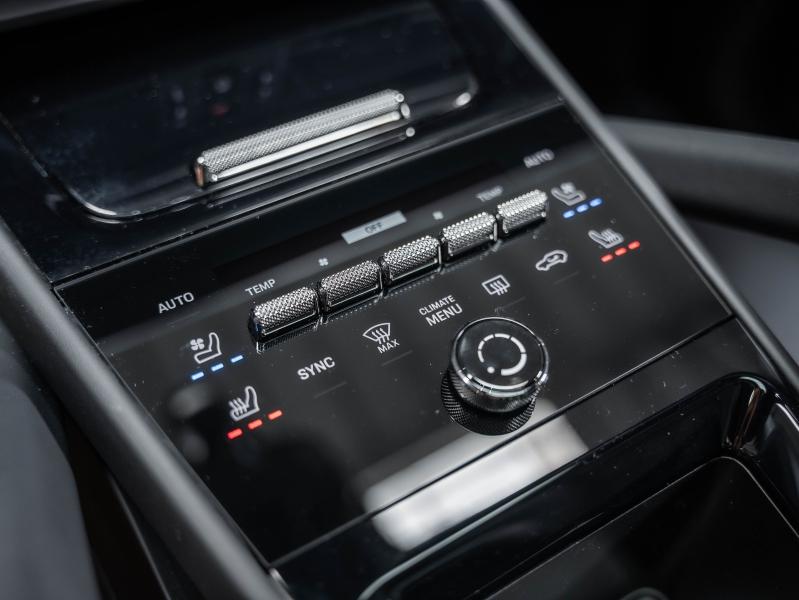 Voitures occasions PORSCHE Cayenne Coupe E-Hybrid Champagne-au-Mont-d'Or