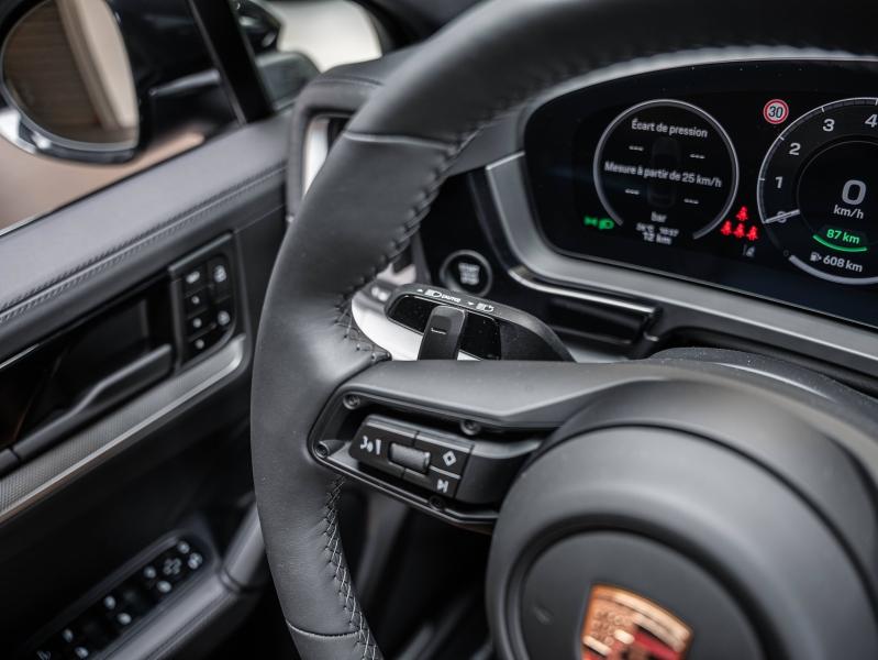 Voitures occasions PORSCHE Cayenne Coupe E-Hybrid Champagne-au-Mont-d'Or