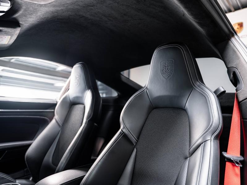 Voitures occasions PORSCHE 911 Coupe GT3 Champagne-au-Mont-d'Or