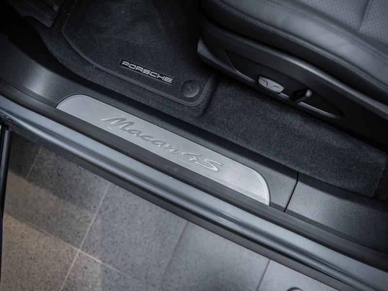 Voitures occasions PORSCHE MACAN 4S Champagne-au-Mont-d'Or