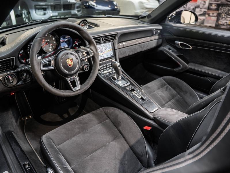 Voitures occasions PORSCHE 911 Cabriolet Carrera 4 GTS Champagne-au-Mont-d'Or
