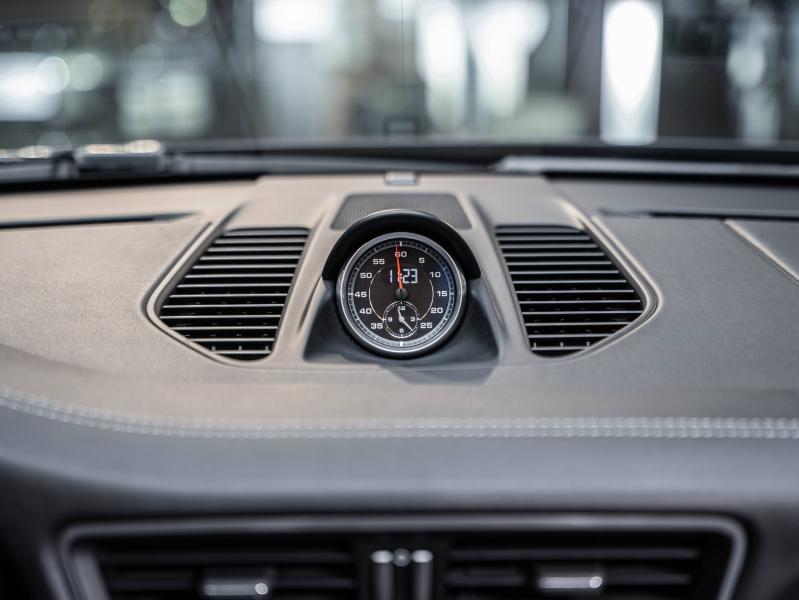 Voitures occasions PORSCHE 911 Cabriolet Carrera 4 GTS Champagne-au-Mont-d'Or