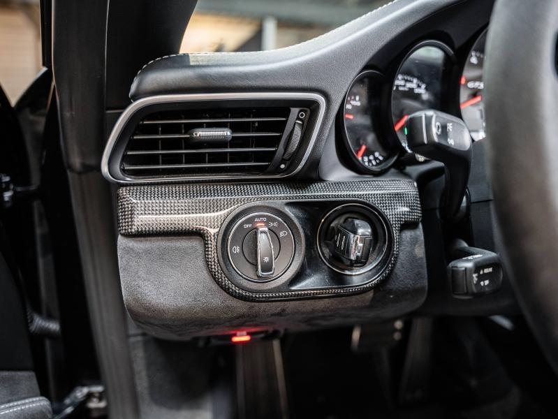 Voitures occasions PORSCHE 911 Cabriolet Carrera 4 GTS Champagne-au-Mont-d'Or