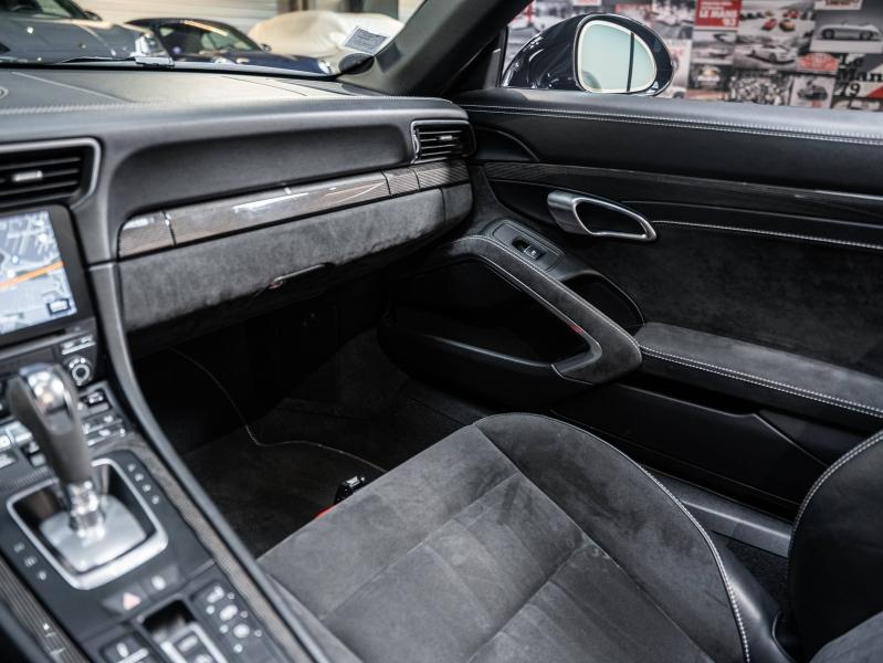 Voitures occasions PORSCHE 911 Cabriolet Carrera 4 GTS Champagne-au-Mont-d'Or