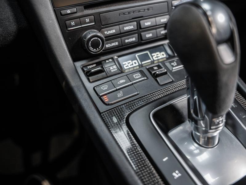 Voitures occasions PORSCHE 911 Cabriolet Carrera 4 GTS Champagne-au-Mont-d'Or