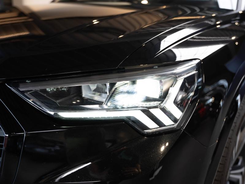 Voitures occasions Audi Q3 Base Champagne-au-Mont-d'Or