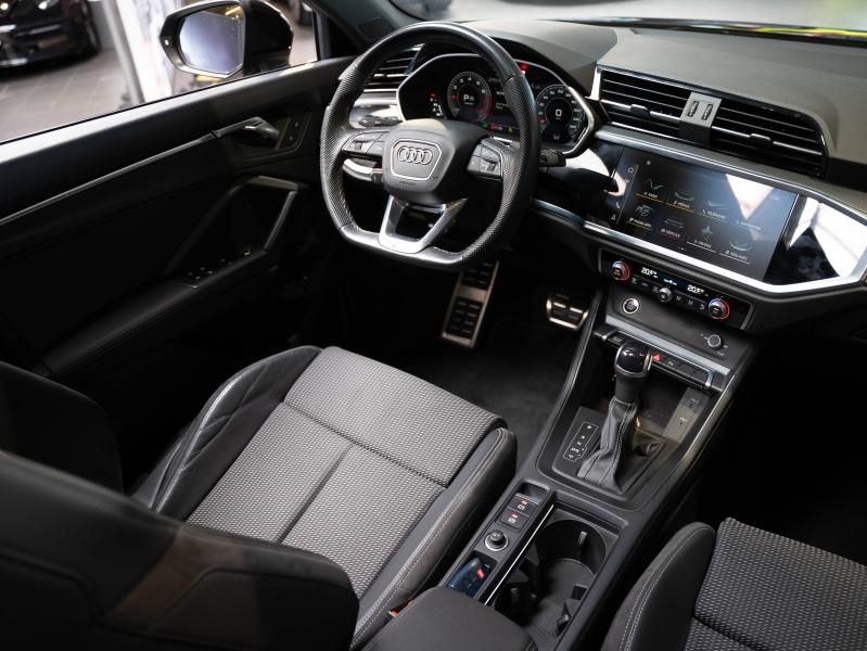 Voitures occasions Audi Q3 Base Champagne-au-Mont-d'Or