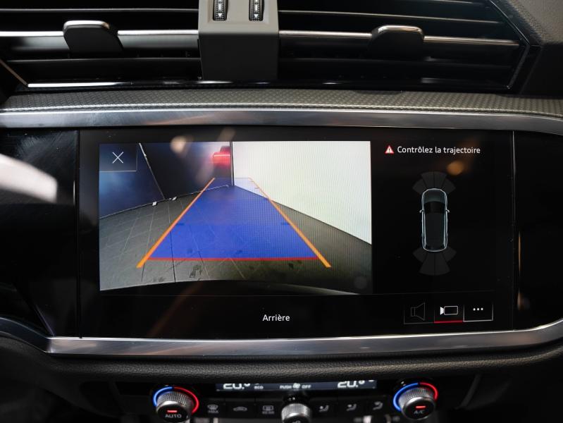 Voitures occasions Audi Q3 Base Champagne-au-Mont-d'Or