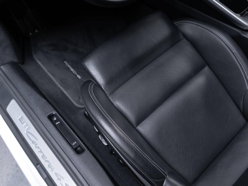 Voitures occasions PORSCHE 911 Coupe Carrera 4S Champagne-au-Mont-d'Or
