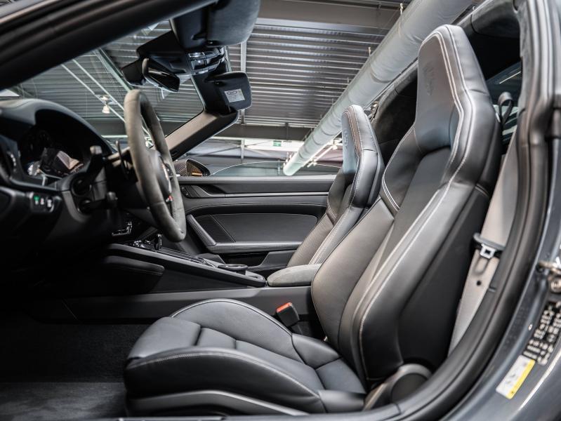 Voitures occasions PORSCHE 911 Targa 4 GTS Champagne-au-Mont-d'Or