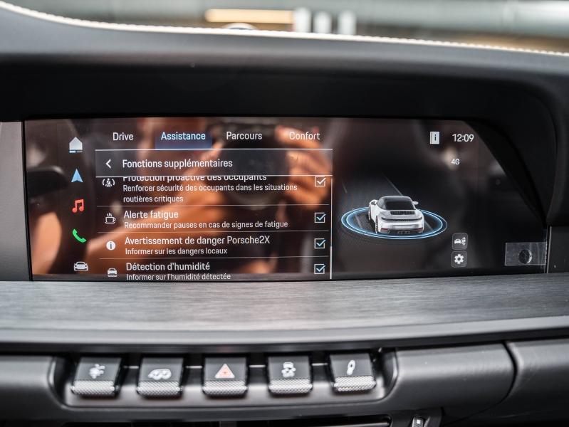 Voitures occasions PORSCHE 911 Targa 4 GTS Champagne-au-Mont-d'Or