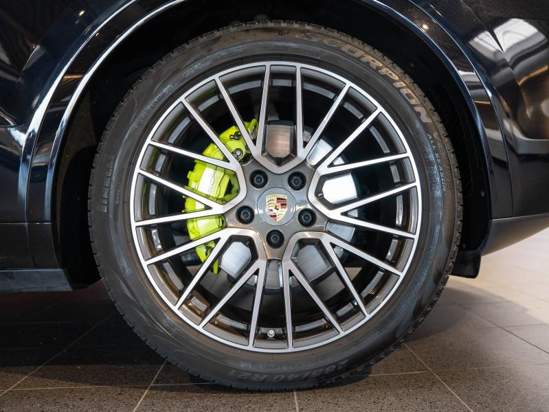 Voitures occasions PORSCHE Cayenne Coupe E-Hybrid Champagne-au-Mont-d'Or