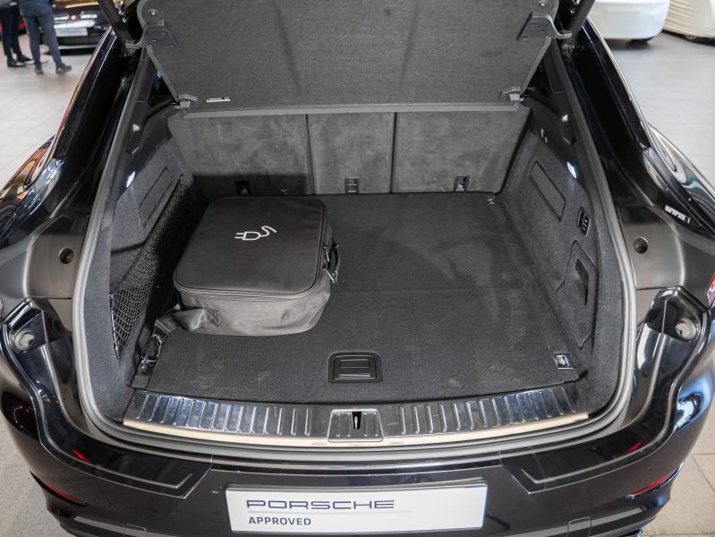 Voitures occasions PORSCHE Cayenne Coupe E-Hybrid Champagne-au-Mont-d'Or