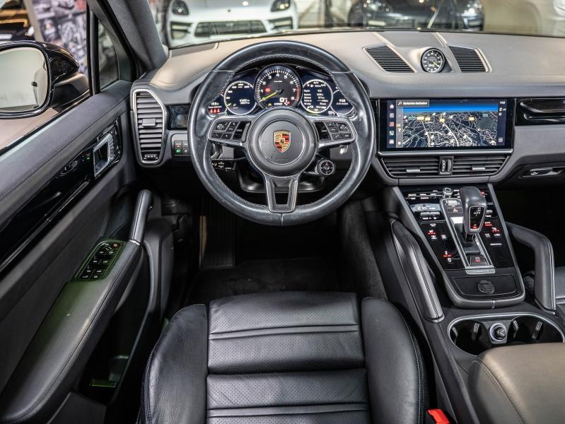 Voitures occasions PORSCHE Cayenne Coupe E-Hybrid Champagne-au-Mont-d'Or