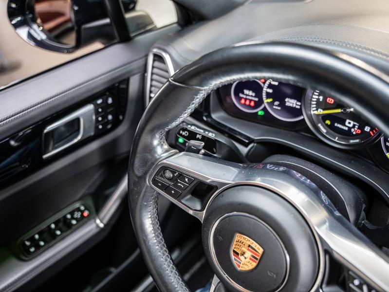 Voitures occasions PORSCHE Cayenne Coupe E-Hybrid Champagne-au-Mont-d'Or