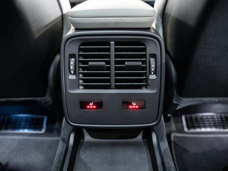 Voitures occasions PORSCHE Taycan Sport Turismo GTS Champagne-au-Mont-d'Or