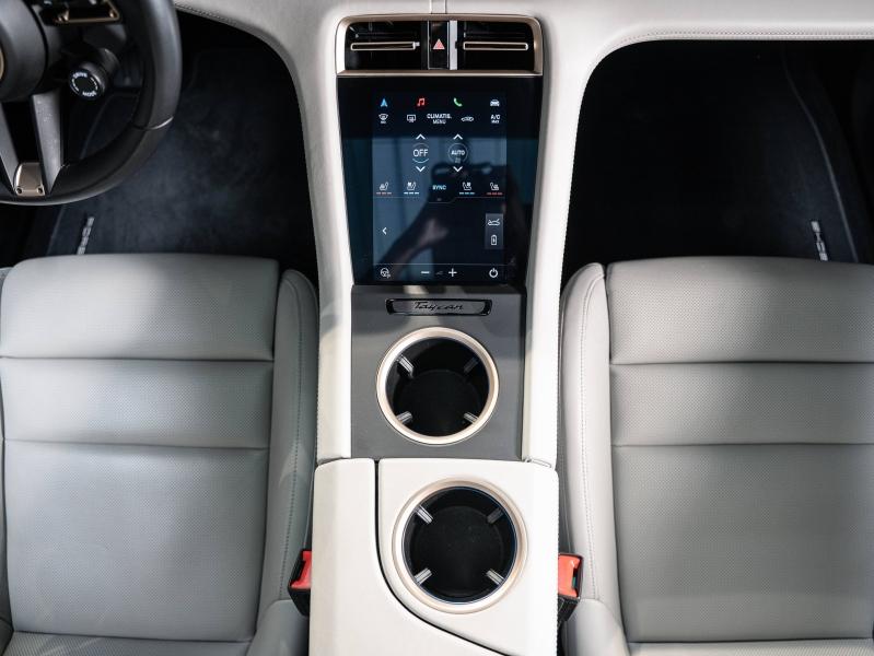 Voitures occasions PORSCHE Taycan Sport Turismo GTS Champagne-au-Mont-d'Or