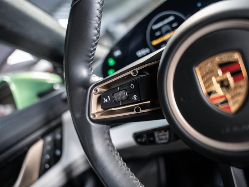 Voitures occasions PORSCHE Taycan Sport Turismo GTS Champagne-au-Mont-d'Or