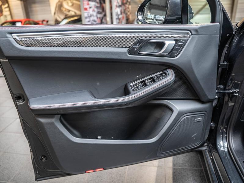 Voitures occasions PORSCHE MACAN GTS Champagne-au-Mont-d'Or