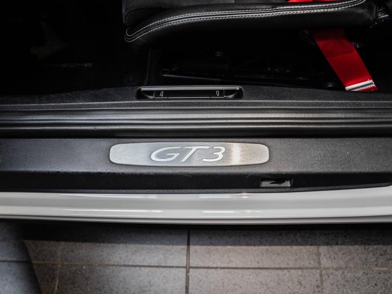 Voitures occasions PORSCHE 911 Coupe GT3 Champagne-au-Mont-d'Or